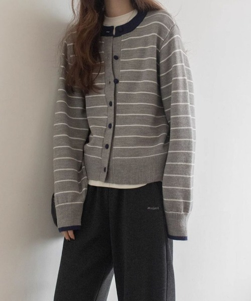 未使用に近い WOOLRICH カーディガン グレー イタリア製 ボーダー 未使用に近い WOOLRICH カーディガン グレー イタリア製 ボーダー 人気