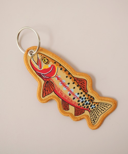 キーホルダー 「 Sowel. / ソエル 」 魚 モチーフ 刺繍 キーリング
