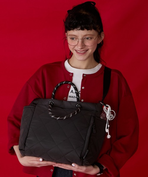 美品 EMPORIO ARMANI キルティング トートバッグ 2WAY 大容量 BONLECILL Marche トートバッグ 「BONLECILL Marche」「大容量／A4