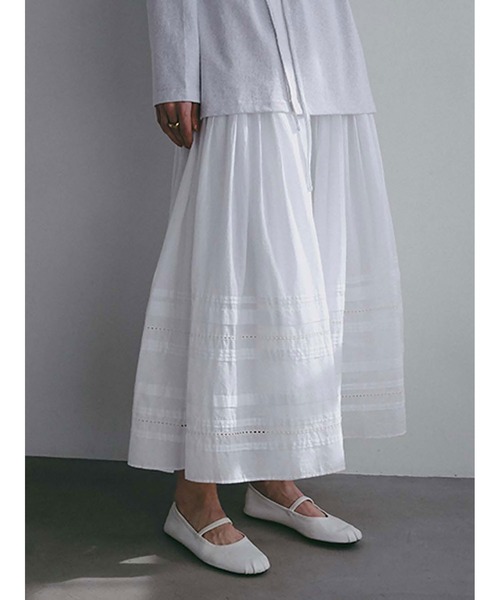 【WHITE】コットン タックティアード マキシスカート UNITED ARROWS LTD. OUTLET｜コットン タックティアード マキシ