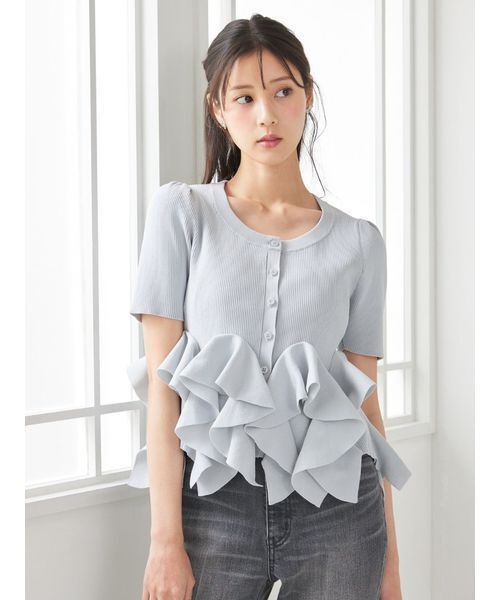 カーディガン 「WEB・一部店舗限定カラー」ラッフルフリルペプラムニットカーディガン レディースの画像