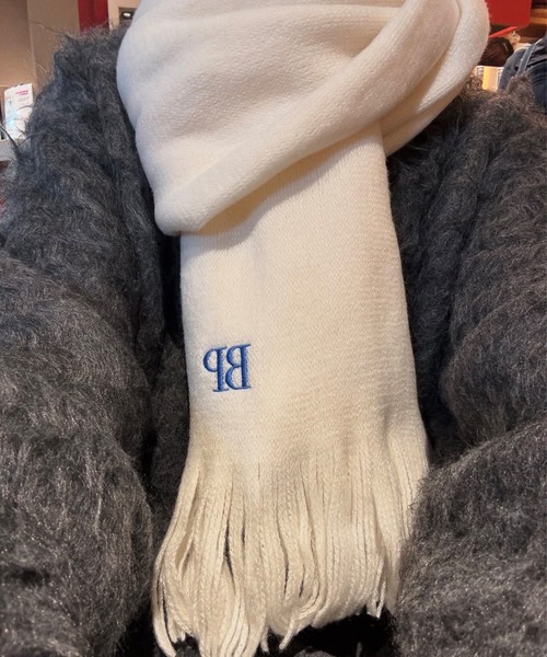 ブルーパランFLUFFY SHAGGY MUFFLER ホワイト 23_017_5f091a09-12d5-4b9f-8096
