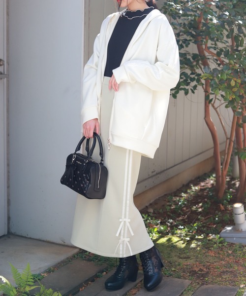【値下げ】新品タグ付き♡axes femme♡チュール使いロングパーカー チュール刺繍ロングカーデ【期間限定価格】 | 衣料 | axes femme