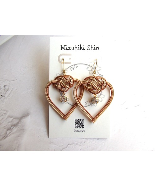 未使用新品　ピアス 甲府ジュエリー 〉K18イエローゴールド ダイヤモンド0.3ctピアス