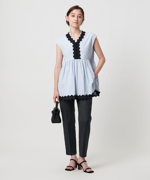 「UNITED ARROWS」 ノースリーブブラウス - ブルー レディース UNITED ARROWS（ユナイテッドアローズ）の「DENIM ラッフル