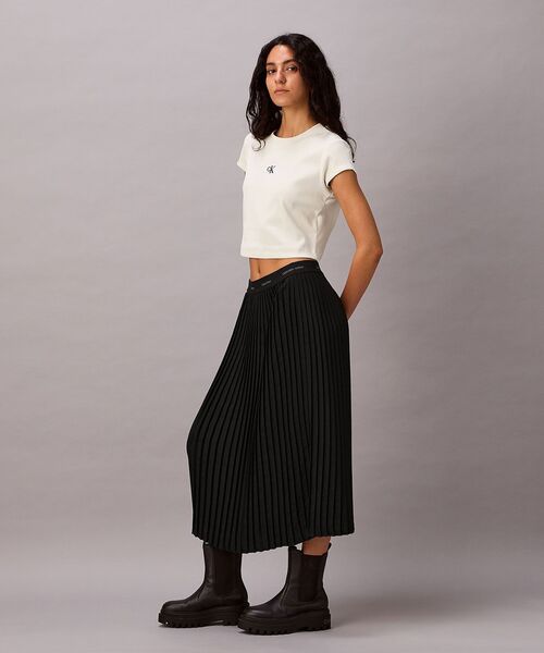 Calvin Klein（カルバン・クライン） tシャツ クロップドショート