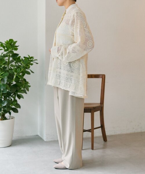 ear PAPILLONNER（イア パピヨネ） ブラウス シャツ シアー刺繍