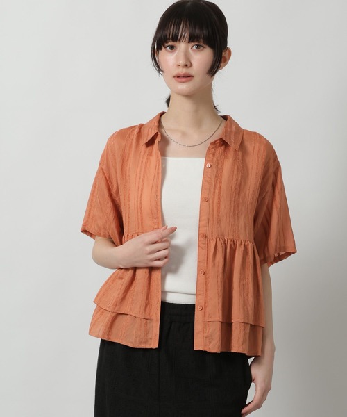 LAKOLE（ラコレ） ブラウス シャツ 半袖 モールストライプフリルシャツ