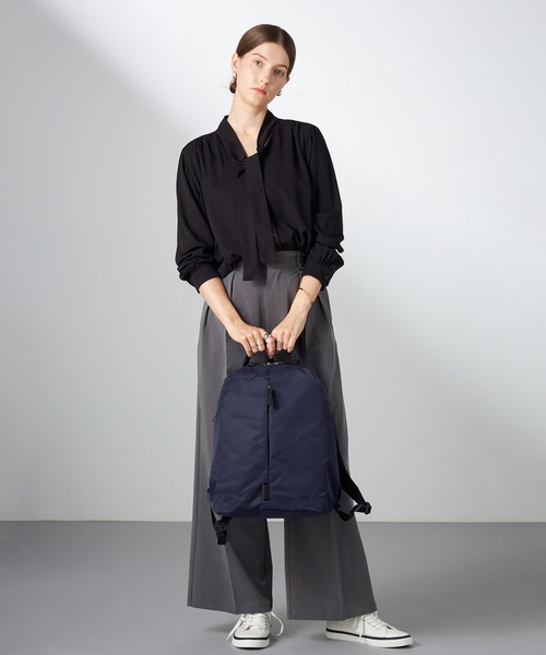 Y'SACCS（イザック） デイバック リュック WELLBA リュックサック