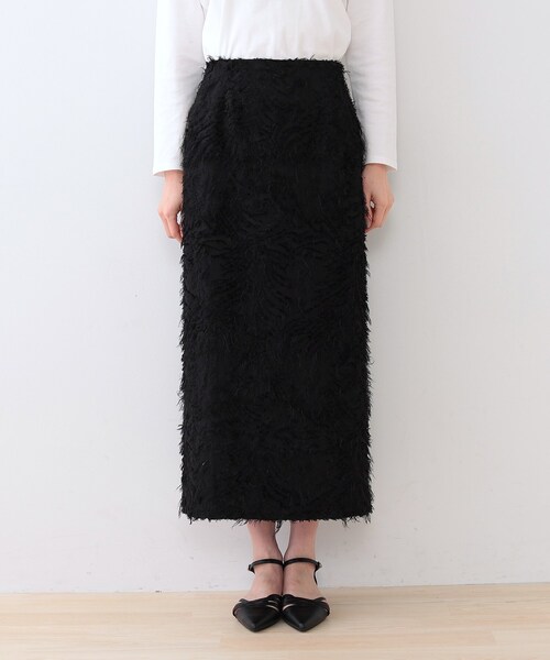 はうぃ ラインフラワー刺繍バックレースアップフレアスカート