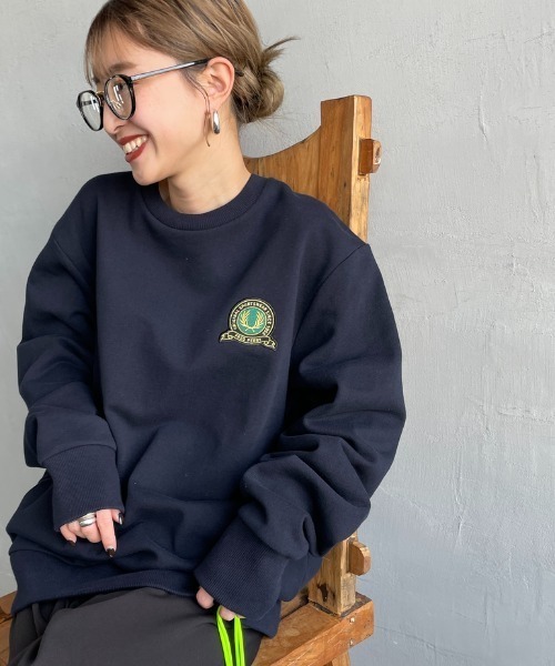 トレーナー スウェット 「WEB先行予約」「FRED PERRY/フレッドペリー」 TENNIS BADGE クルーネックスウェット レディース メン