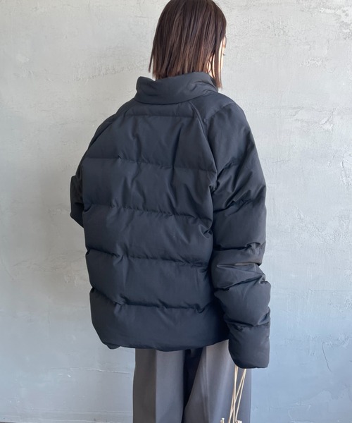 FRED PERRY の新品未使用のハーフコートジャケットです。 FRED