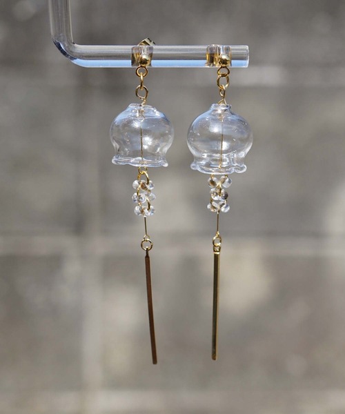 04 ハンドメイドピアス　アシュリー追加 CERCA ピアス jolie minette/ふわり風鈴ピアス/ゴールド 金属