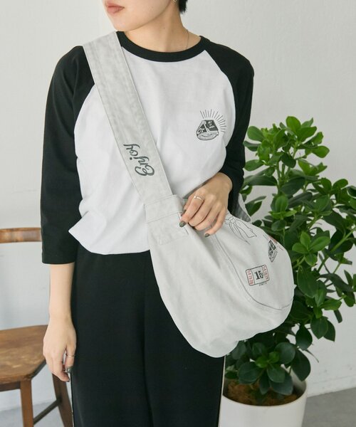 ear PAPILLONNER（イア パピヨネ） ショルダーバッグ バッグ Kendai