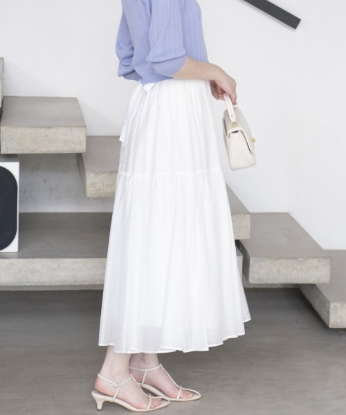 「AND COUTURE」 ロングスカート FREE チャコールグレー レディースの画像