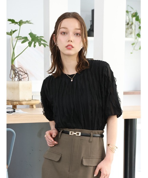 フリル付きブラックタイトトップス fifth（フィフス） tシャツ 半袖 「manaodaysセレクト」タックフリルT