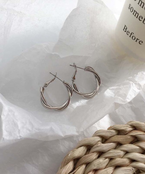 yu-ka ピアス : ツイストクリップピアス / TWIST CLIP PIERCE