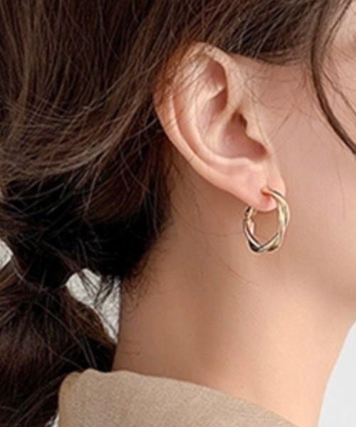 yu-ka ピアス : ツイストクリップピアス / TWIST CLIP PIERCE