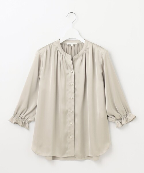 レディース 【美品】自由区 24AW セミブライトサテンブラウス 洗える 
