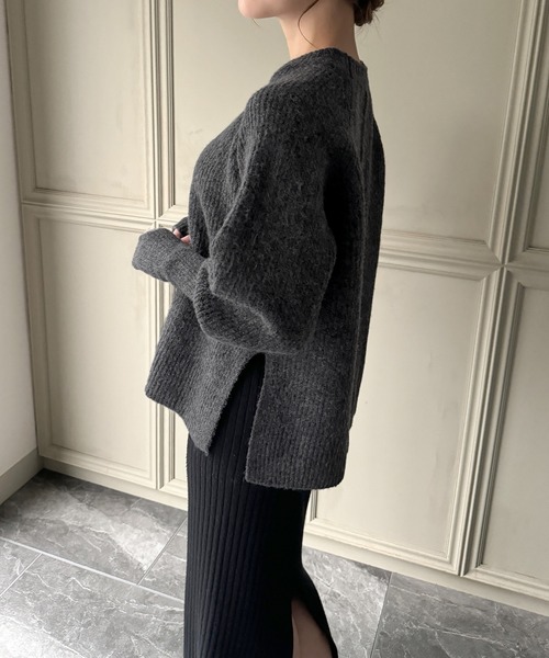 JUNOAH(ジュノア) ニット セーター 指穴ボリュームスリーブニット JUNOAH(ジュノア) ニット セーター 指穴ボリュームスリーブニット