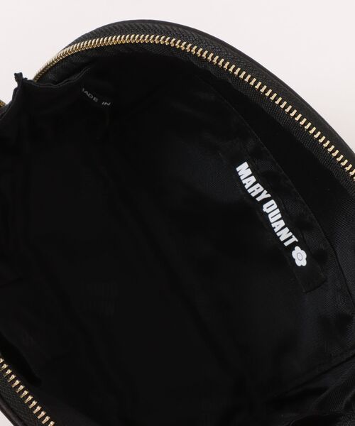 MARY QUANT* ビジューデイジーホットフィックス ラウンドポーチL MARY QUANT ONLINE SHOP｜マリークヮントオンラインショップ