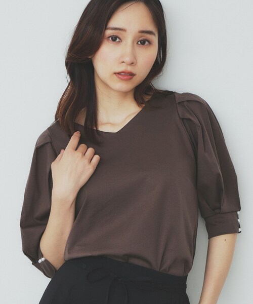 index（インデックス） tシャツ 「5色展開」Vネックタックパフスリーブ