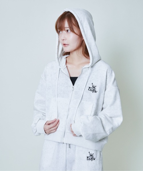 パーカー 「ラメ入り×ロゴ刺繍」レディース ジップアップパーカー 長袖