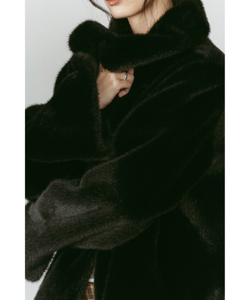 Knuth Marf（クヌースマーフ） コート アウター point collar fur coat