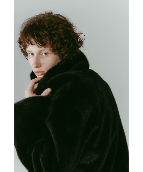 Knuth Marf（クヌースマーフ） コート アウター point collar fur coat