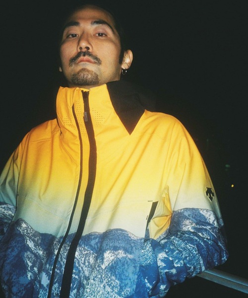 DESCENTE ALLTERRAIN（デサント オルテライン） マウンテンパーカー