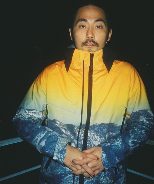 DESCENTE ALLTERRAIN（デサント オルテライン） マウンテンパーカー