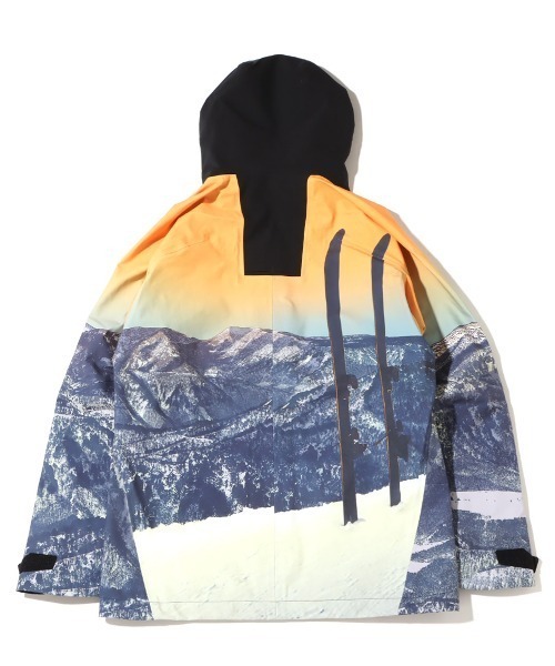 DESCENTE ALLTERRAIN（デサント オルテライン） マウンテンパーカー