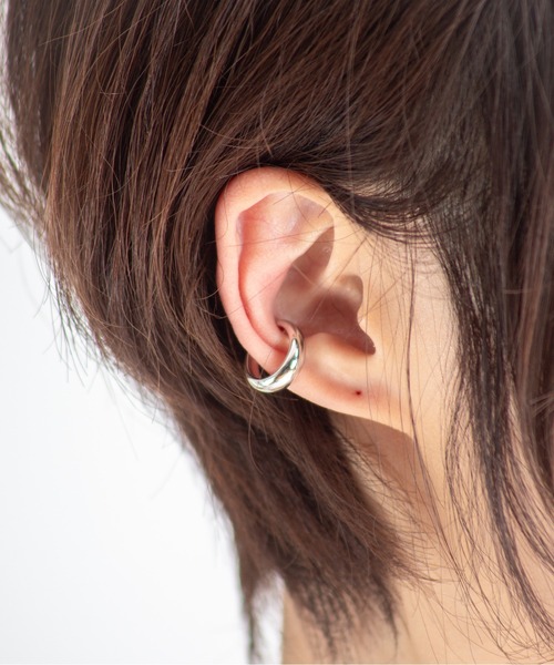 トムウッド　ピアス　イヤーカフ　イヤカフ　イヤリング　耳　0705 TOM WOOD（トムウッド） イヤーカフ Oyster Ear Cuff Gold オイスター