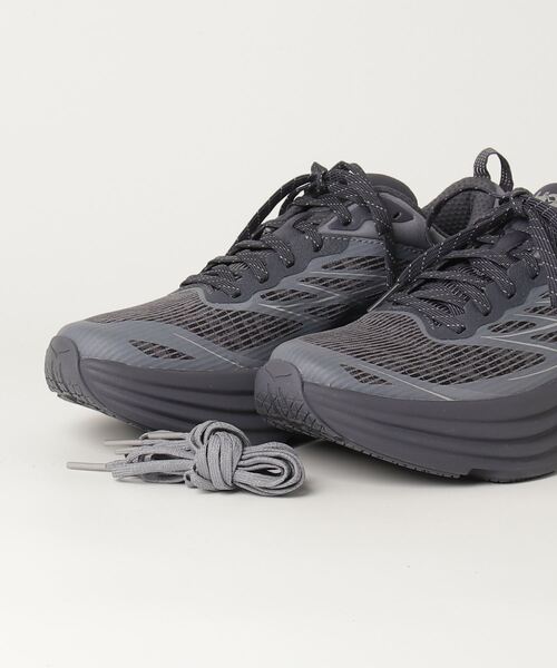「HOKA」 ローカットスニーカー 11 ブラック メンズの画像