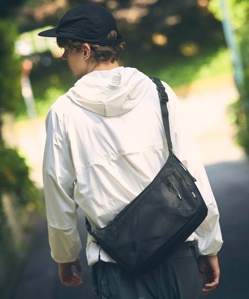 phenix（プラスフェニックス） ショルダーバッグ EXPAND SHOULDER BAG