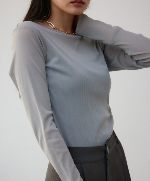AZUL BY MOUSSY（アズールバイマウジー） tシャツ バックスリット