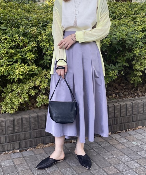 Nicole Miller シルクブラック フレアスカート 新品タグ付き2サイズ Nicole Miller シルクブラック フレアスカート 新品タグ付き2