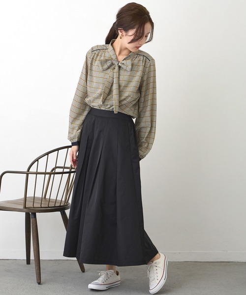 NICOLE white スカート タックフレアスカート : ZOZOTOWN Yahoo