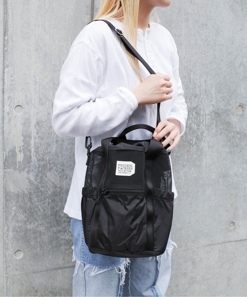 FREDRIK PACKERS（フレドリックパッカーズ） ショルダーバッグ バッグ