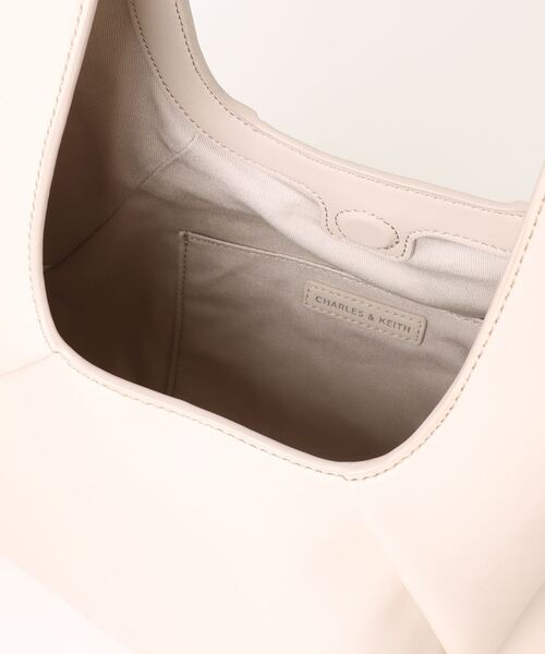 【FENNEC】LASSIE BAG [正規品 / 関税 送料込み] ホーボーバック FENNEC】LASSIE BAG [正規品 / 関税 送料込み] ホーボーバック