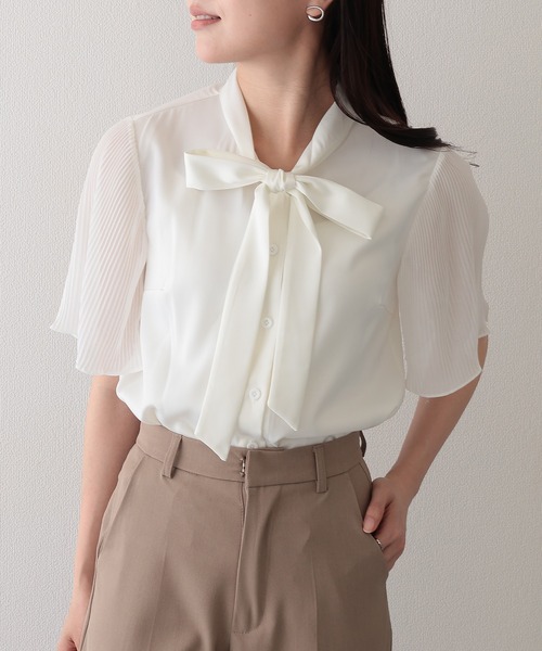 美品☆レッドバレンチノ☆レディース☆半袖☆ブラウス☆シャツ☆ホワイト☆サイズ38 Lace Ladies（レースレディース） ブラウス シャツ 半袖 ボウタイ