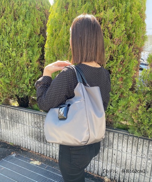LEBELIER（ルベリエ） トートバッグ ブラックスクエアバルーントート 