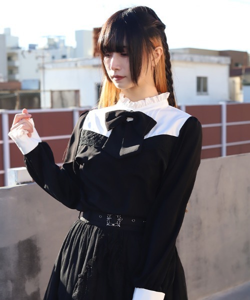 NIBBLE POISON（ニブルポイズン） ブラウス シャツ リボンブローチバイ