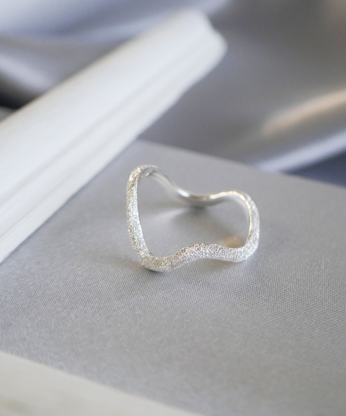 e.m.（イーエム） 指輪 リング スターダストウェーブリング/シルバー