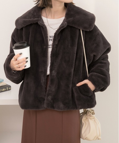 ad thie（アドティエ） ブルゾン アウター ふわふわソフトタッチ 衿