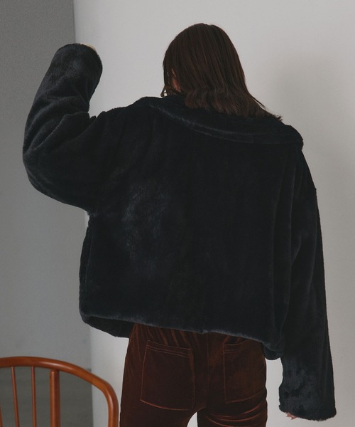 ad thie（アドティエ） ブルゾン アウター ふわふわソフトタッチ 衿