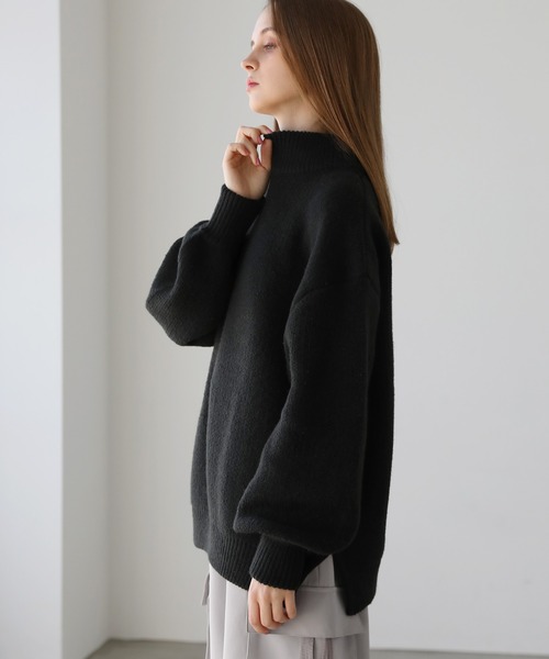 LILL（リル） セーター ニット サイドスリットモックネックオーバー