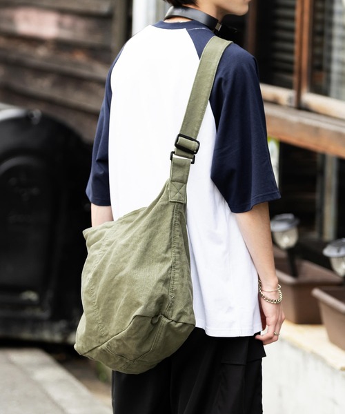 ★ROYショルダーバッグ★ Rocky Monroe ショルダーバッグ ビックキャンバスショルダー
