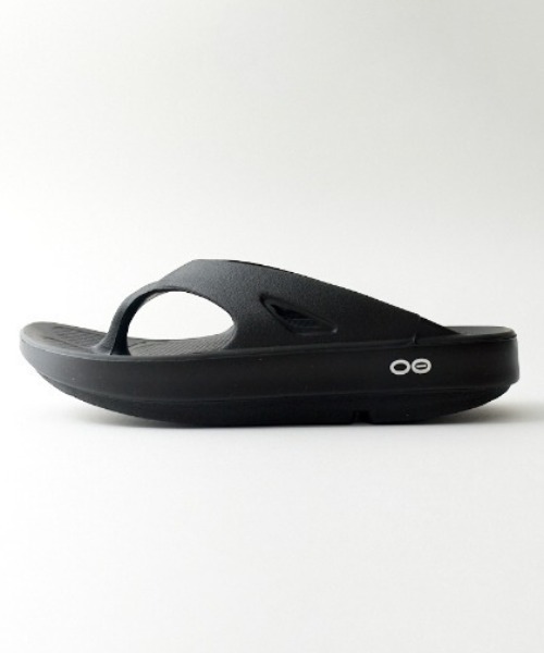 [OOFOS] Flat сандалии 41 черный женский 