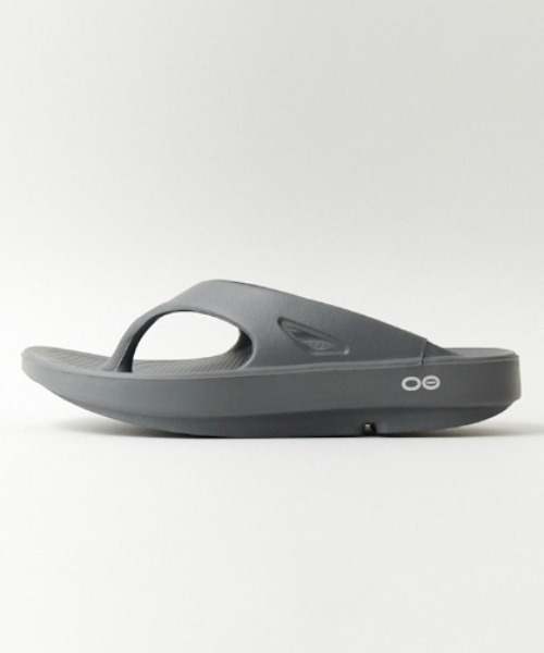[OOFOS] Flat сандалии 41 черный женский 
